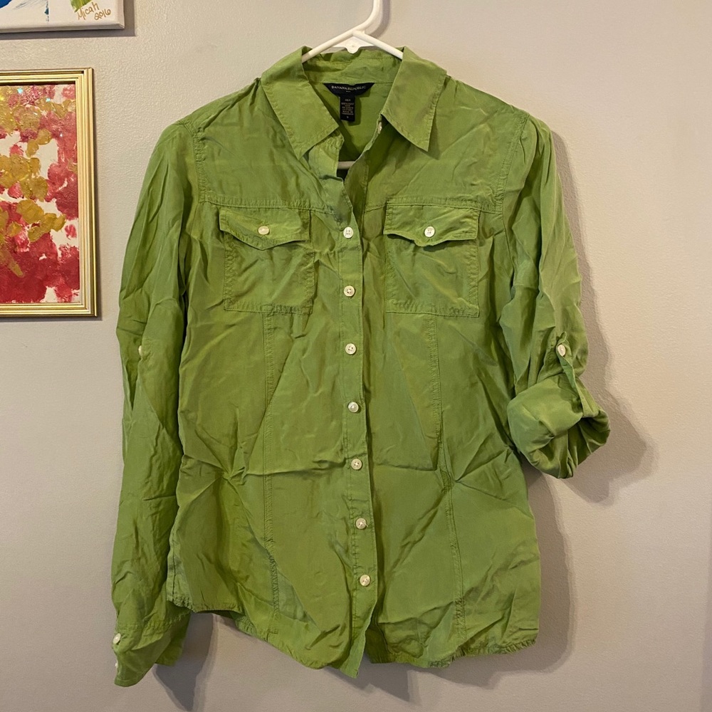Banana Republic 100% Silk Blouse